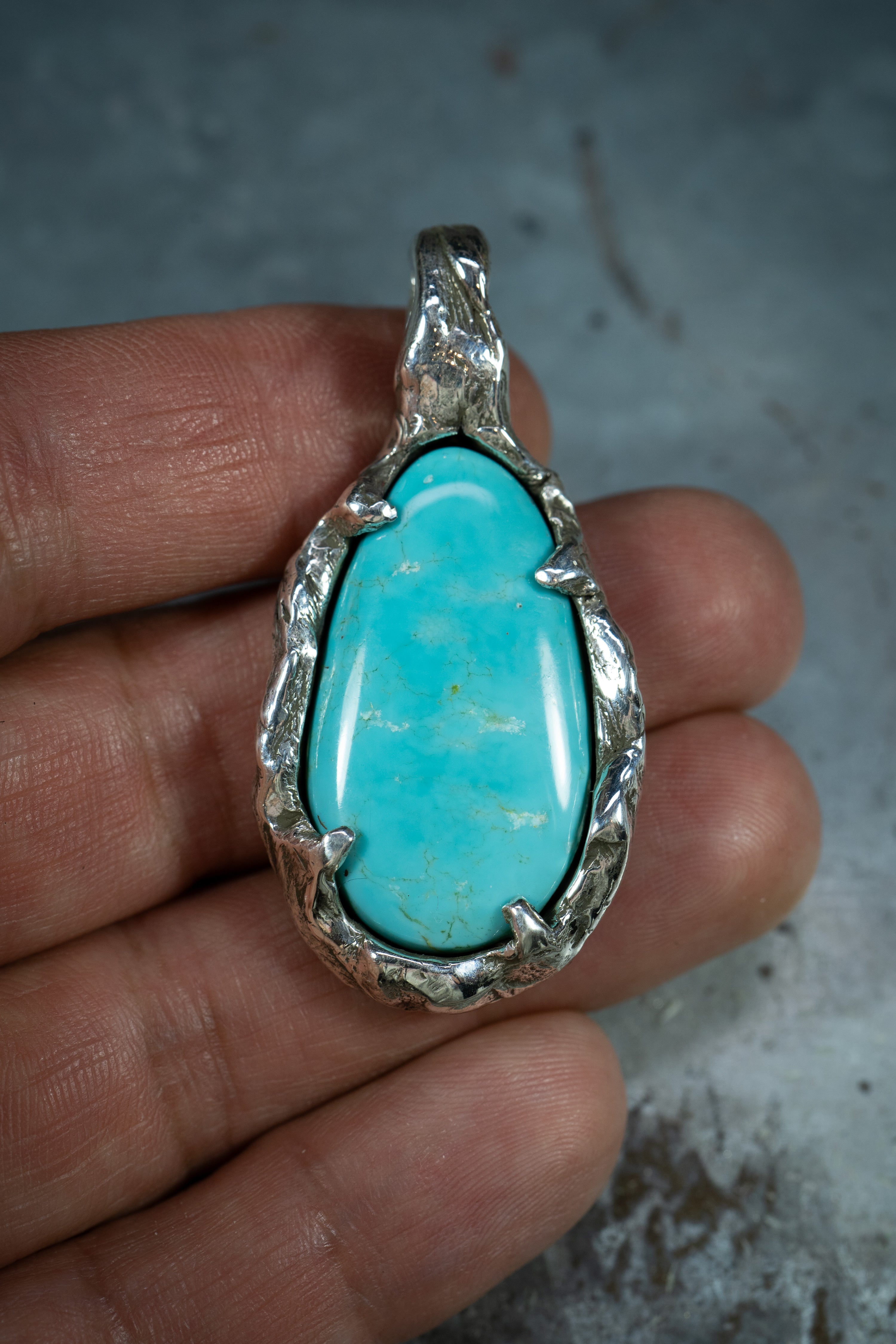 Lake (Manassa Turquoise, Sterling Silver Pendant)